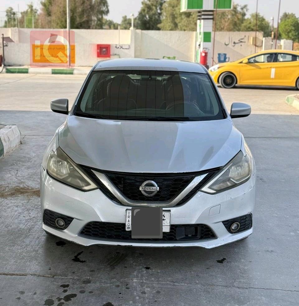 نيسان سنترا